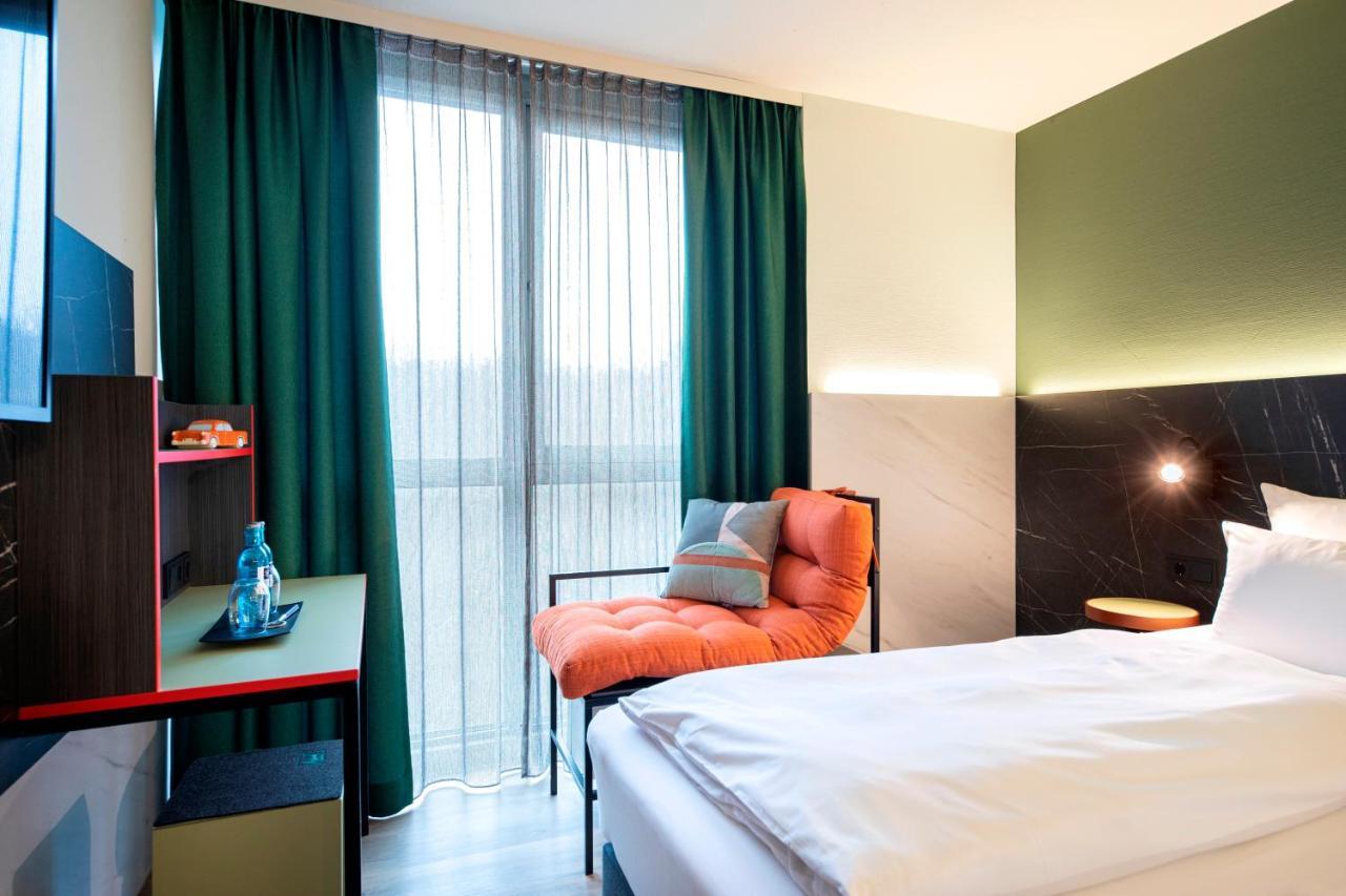 Achat Hotel Stuttgart Airport Messe Εξωτερικό φωτογραφία