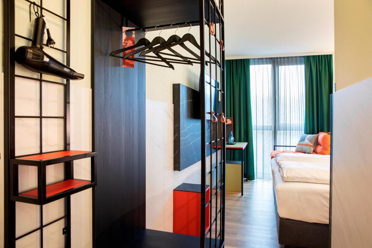 Achat Hotel Stuttgart Airport Messe Εξωτερικό φωτογραφία